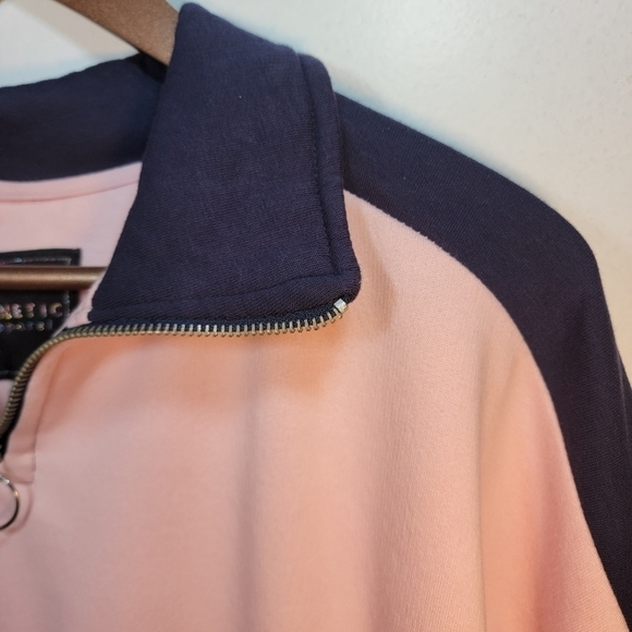 PINK color block cropped LA zip-up collar sweater. - Picture 4 of 8